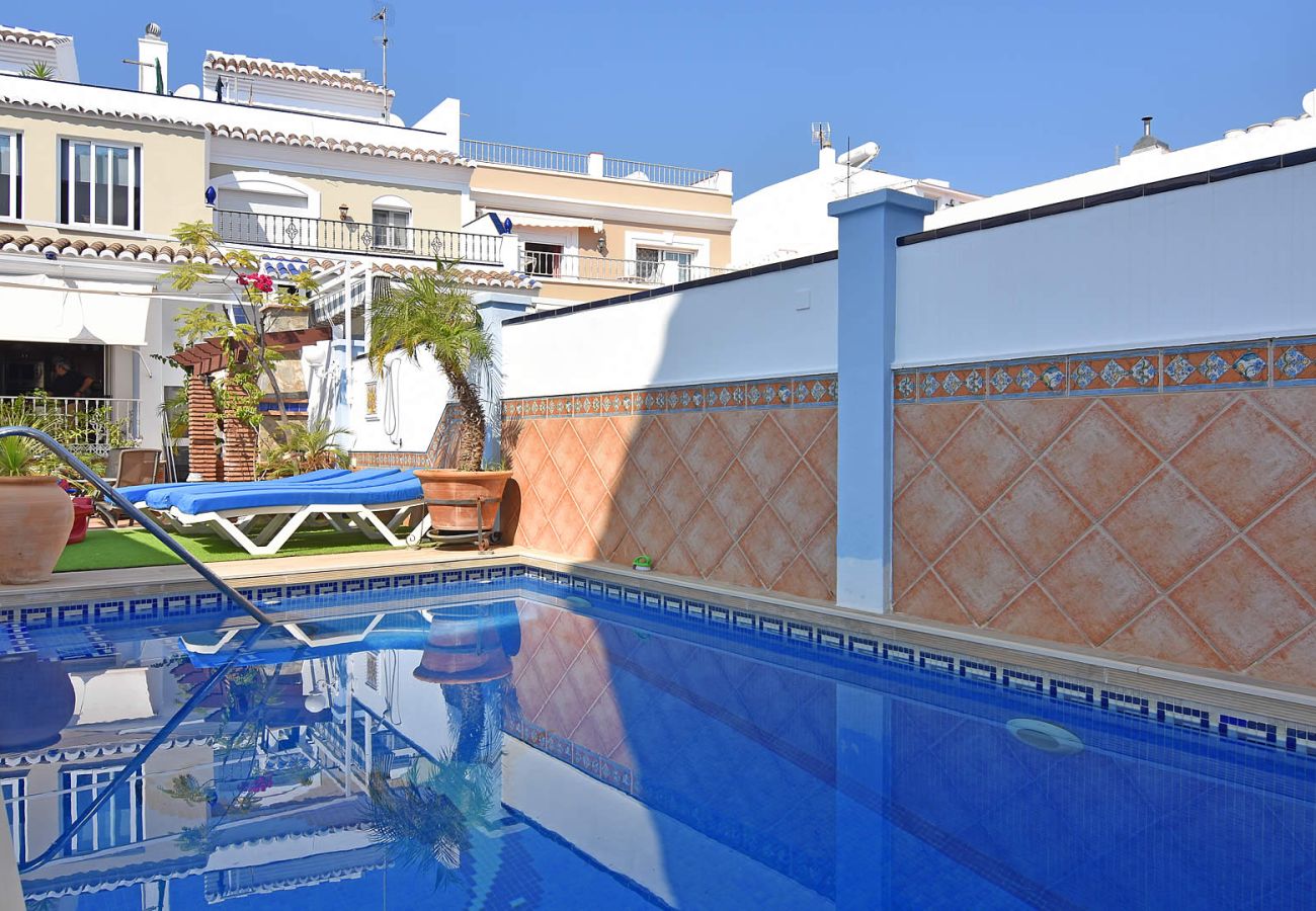 Villa en Nerja - Nerja 001