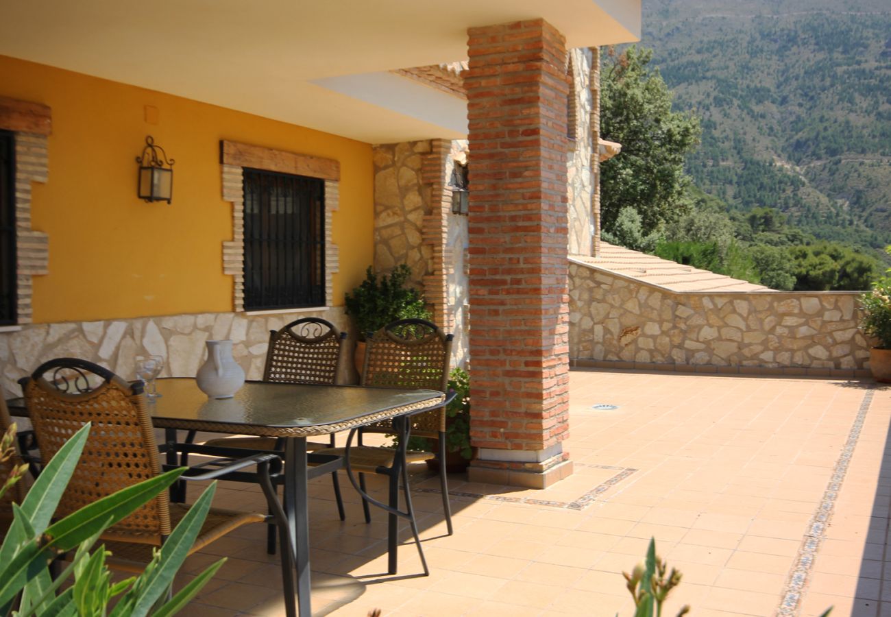 Villa en Los Villares - Jaén 002